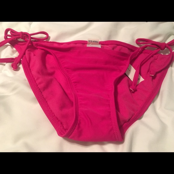 ✨Pink Bikini✨ - Picture 3 of 3